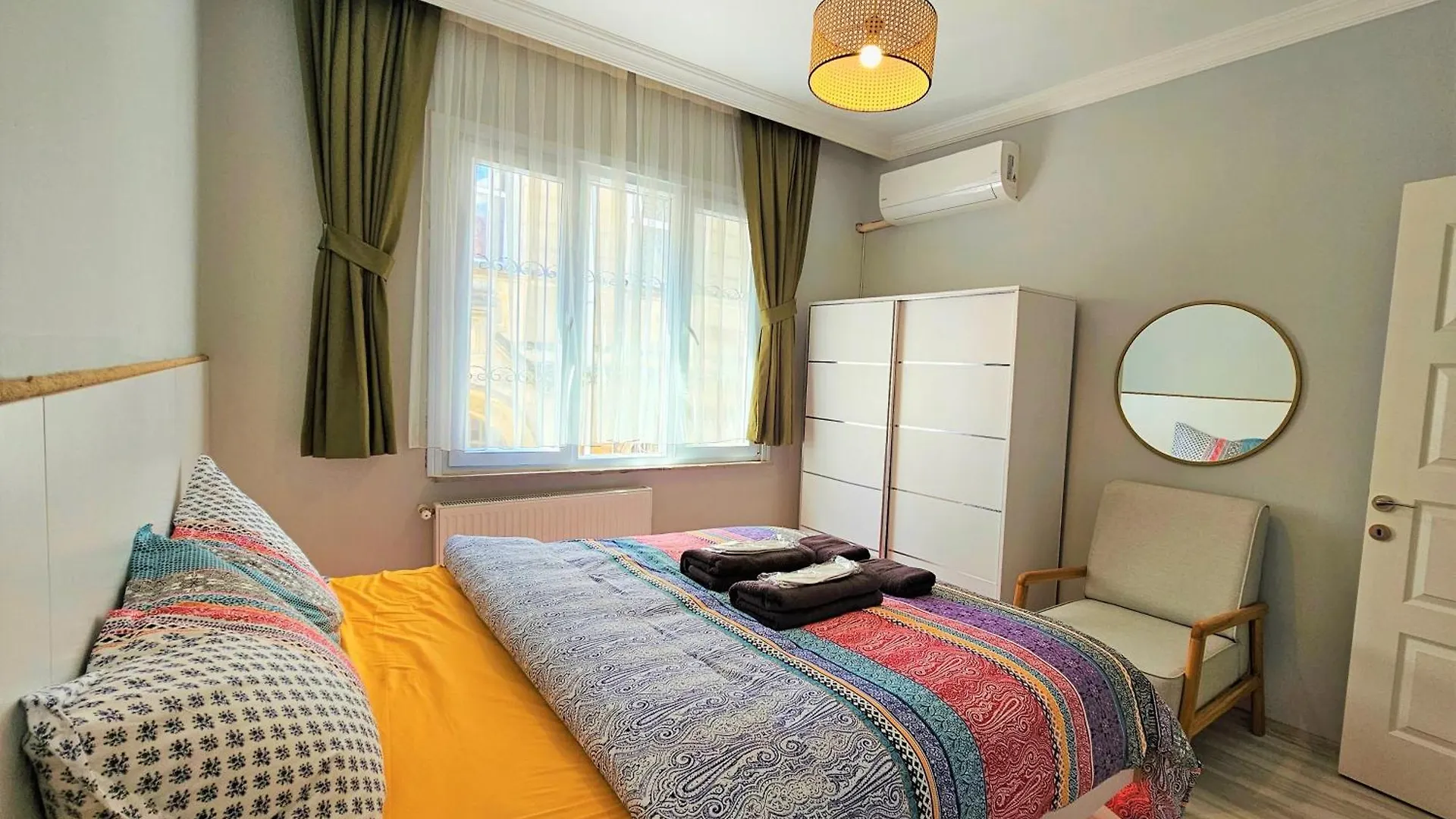 Apartment New - Luxury - Spacious Flats At The Center Istanbul
